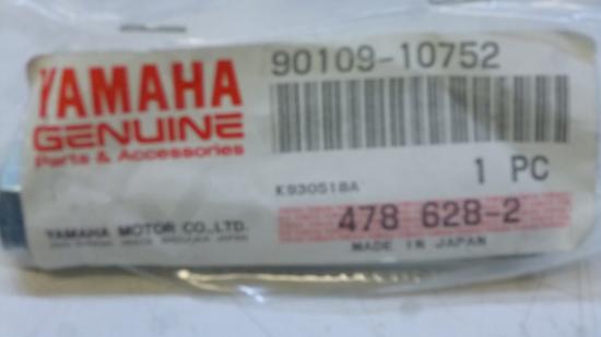 Bolzen Schraube bolt passt an Yamaha Dt 125 86-87 90109-10752
