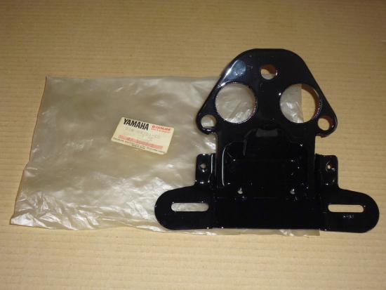 Kennzeichenhalter Nummernschildhalter License passt an Yamaha Xj 31A-84751-E0