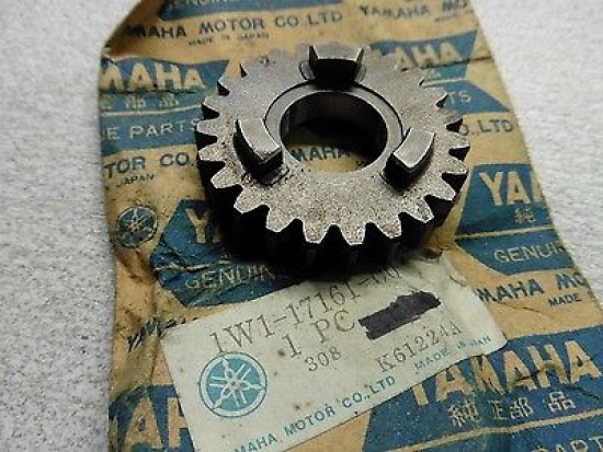 Getrieberad Zahnrad gear 6th pinion passt an Yamaha Yz 100 125 77-78 1W1-17161