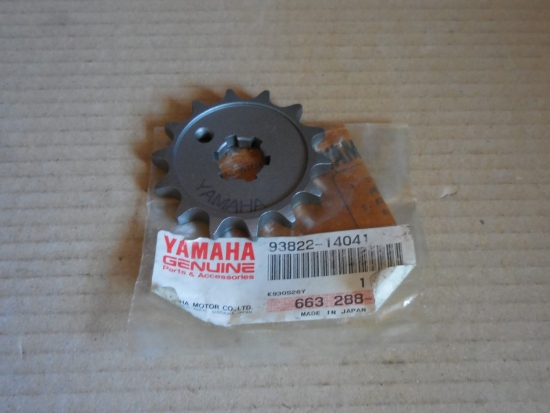 Ritzel 14 Z�hne sprocket passt an Yamaha Rd 80 93822-14041
