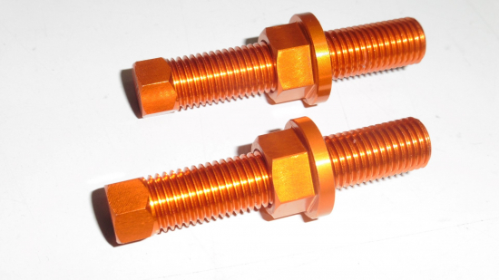 Schrauben M10x1,25 2x Kettenspanner screw chain passt an Ktm Exc 125 06-21 or
