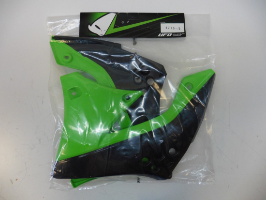 Tankverkleidung Khlerabdeckung radiator scoops fr Kawasaki Kxf 450 09-11 sw/g