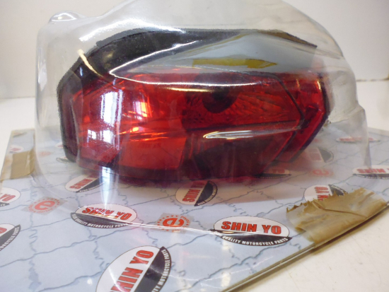 Rcklicht mit E-Zeichen Heckleuchte kein Led taillight passt an Yamaha Fz 1 2006