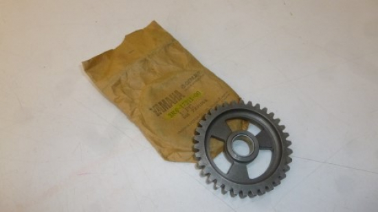 Getriebezahnrad Zahnrad wheel gear passt an Yamaha It 175 80-81 3R6-17221