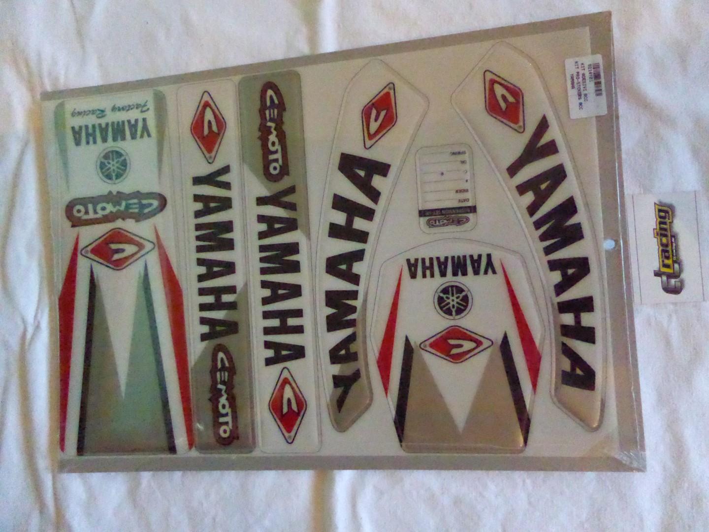 Dekorsatz Aufkleber Sticker Verkleidung graphic kit für Yamaha Universal weiß